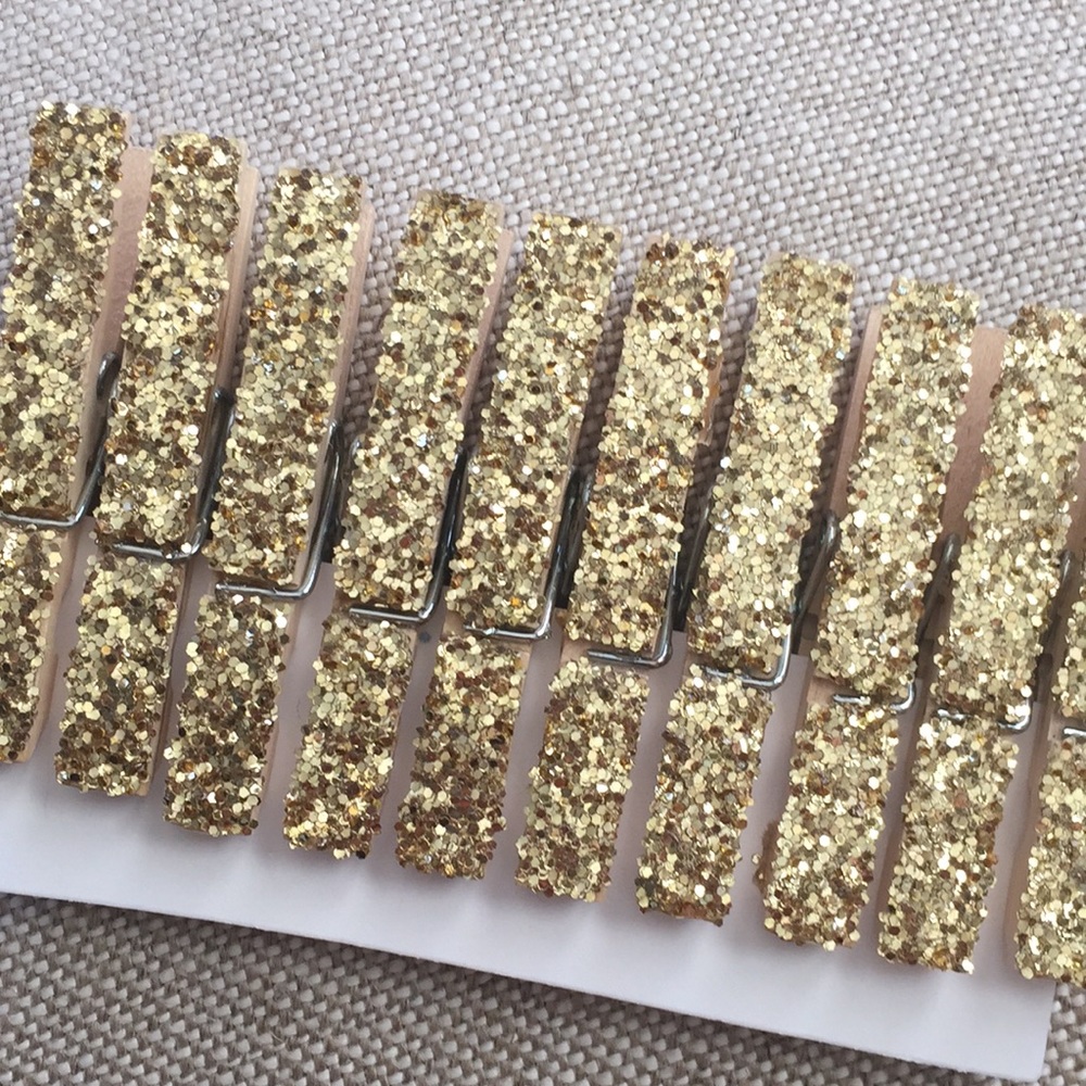 Gold Glitter Clips - 10
